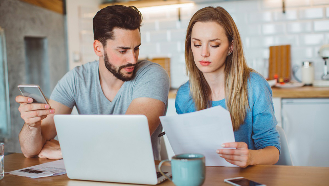 Gestione delle spese familiari: ecco come monitorare entrate e uscite